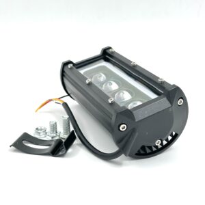 پرژکتور 4 لنز دور نئون – دو کنتاکت ، خطی/ 12 و 24 ولت ( بسته یک عددی )